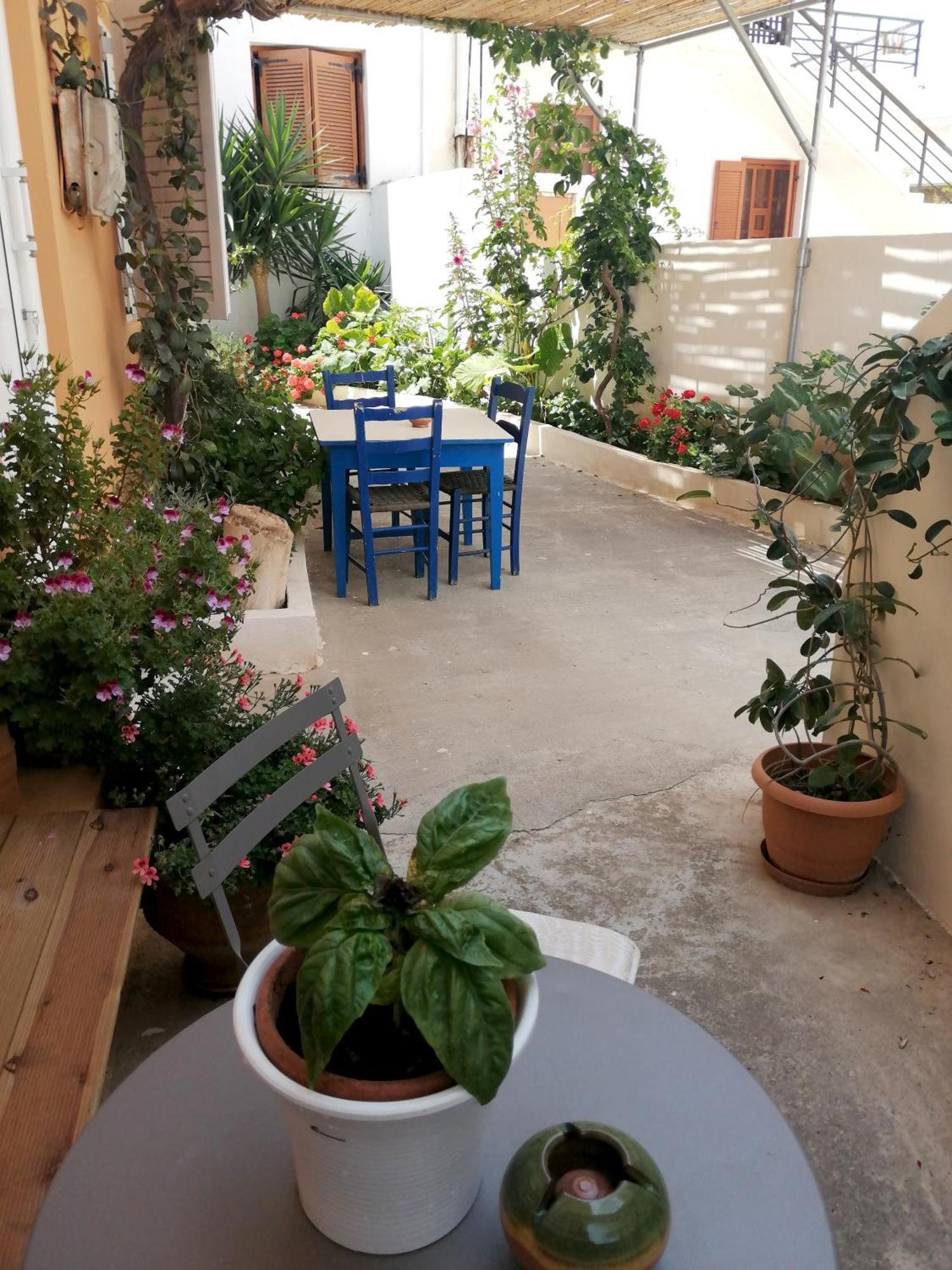 Katerina Rooms & Studios ปาเลกาสตรอน ภายนอก รูปภาพ