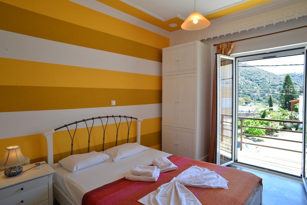 Katerina Rooms & Studios ปาเลกาสตรอน ภายนอก รูปภาพ