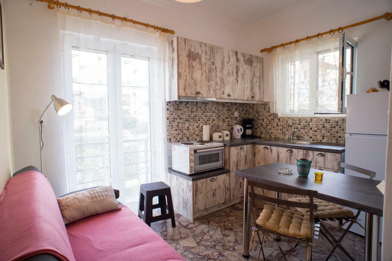 Katerina Rooms & Studios ปาเลกาสตรอน ภายนอก รูปภาพ