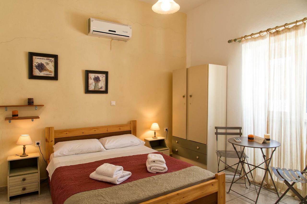 Katerina Rooms & Studios ปาเลกาสตรอน ภายนอก รูปภาพ